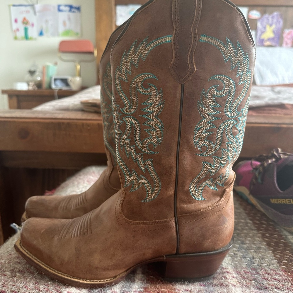 Nocona women’s cowboy boots